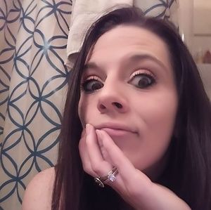 Meet your Posher, Melinda